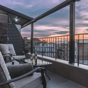  Appartement Avocado Balcony Suites