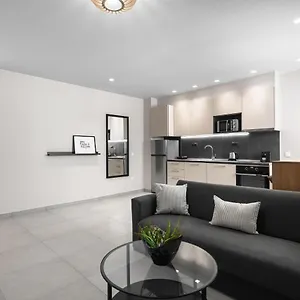 Big Apple #5, Nilie Hospitality Mgmt Apartment