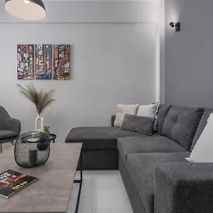 Superb In Center. Apartment